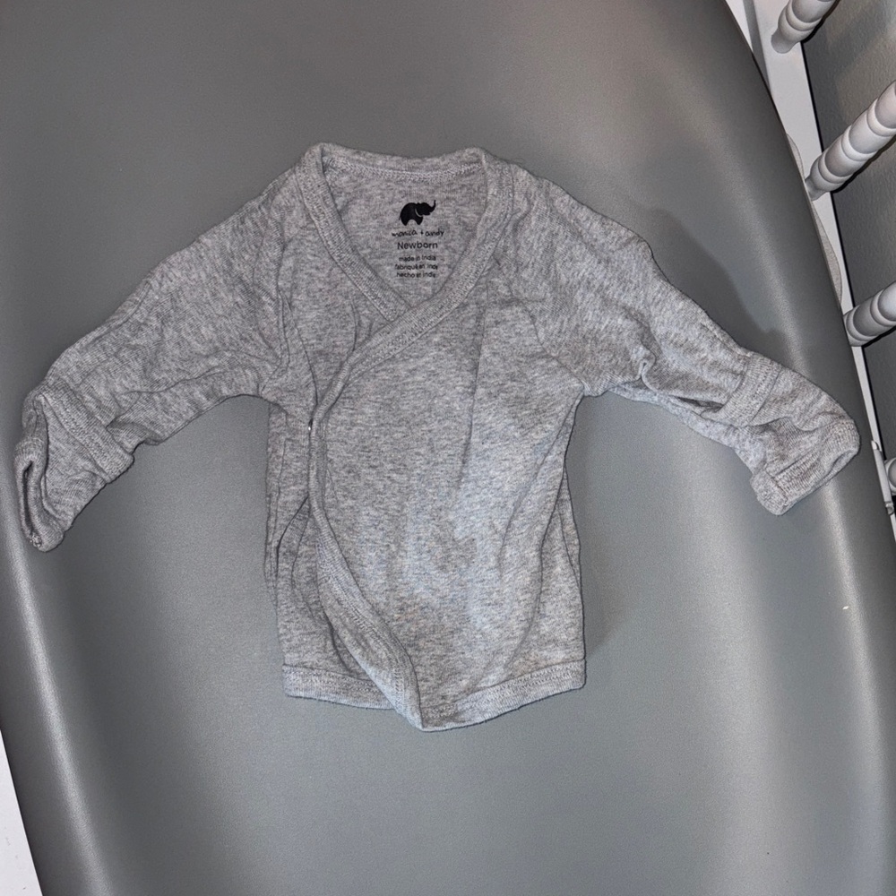 Monica + Andy newborn wrap shirt